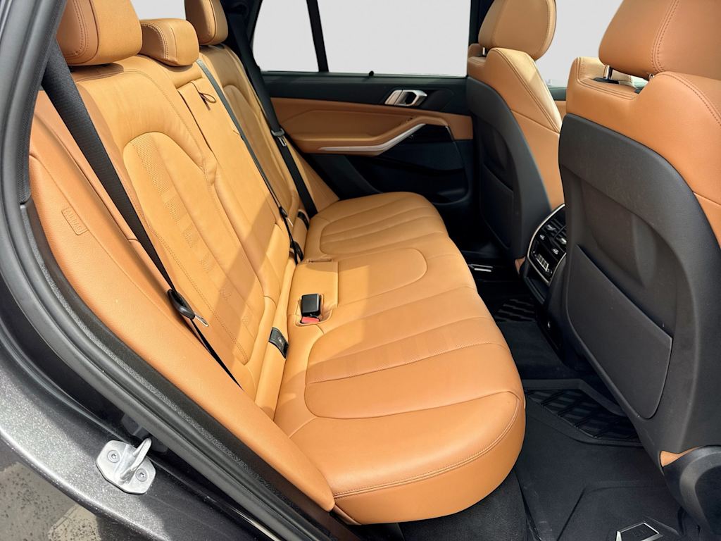 Thumbnail: 2021 BMW X5 - 27