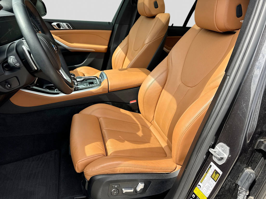 Thumbnail: 2021 BMW X5 - 10