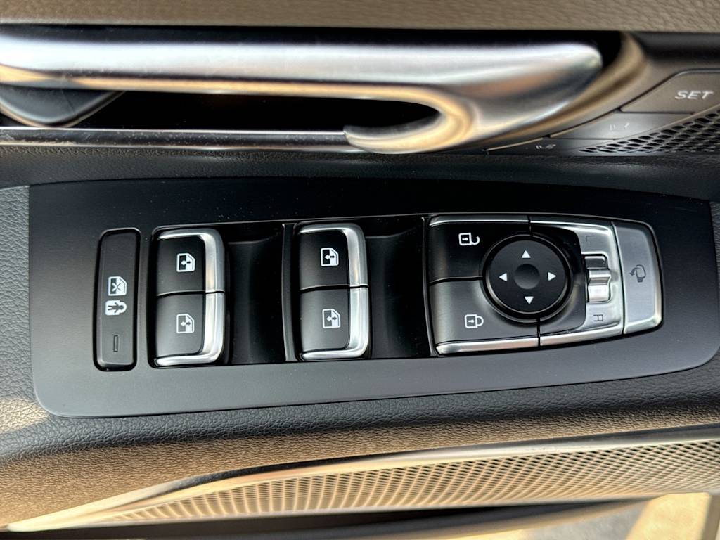 Thumbnail: 2024 Kia Telluride - 25