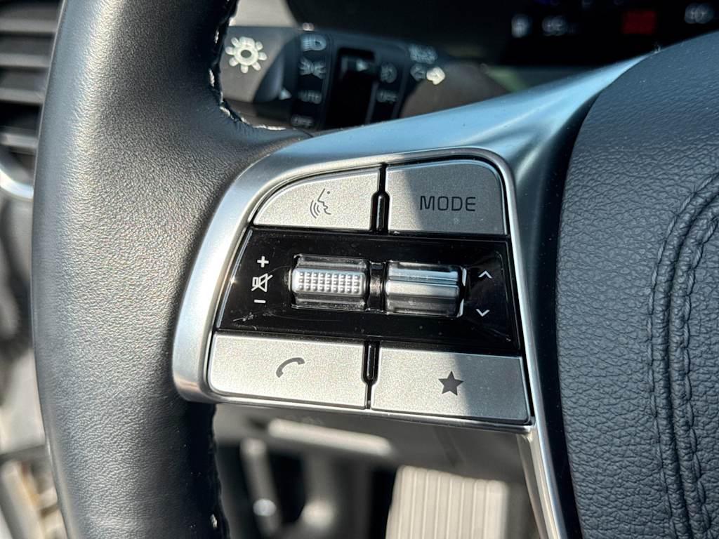 Thumbnail: 2024 Kia Telluride - 30