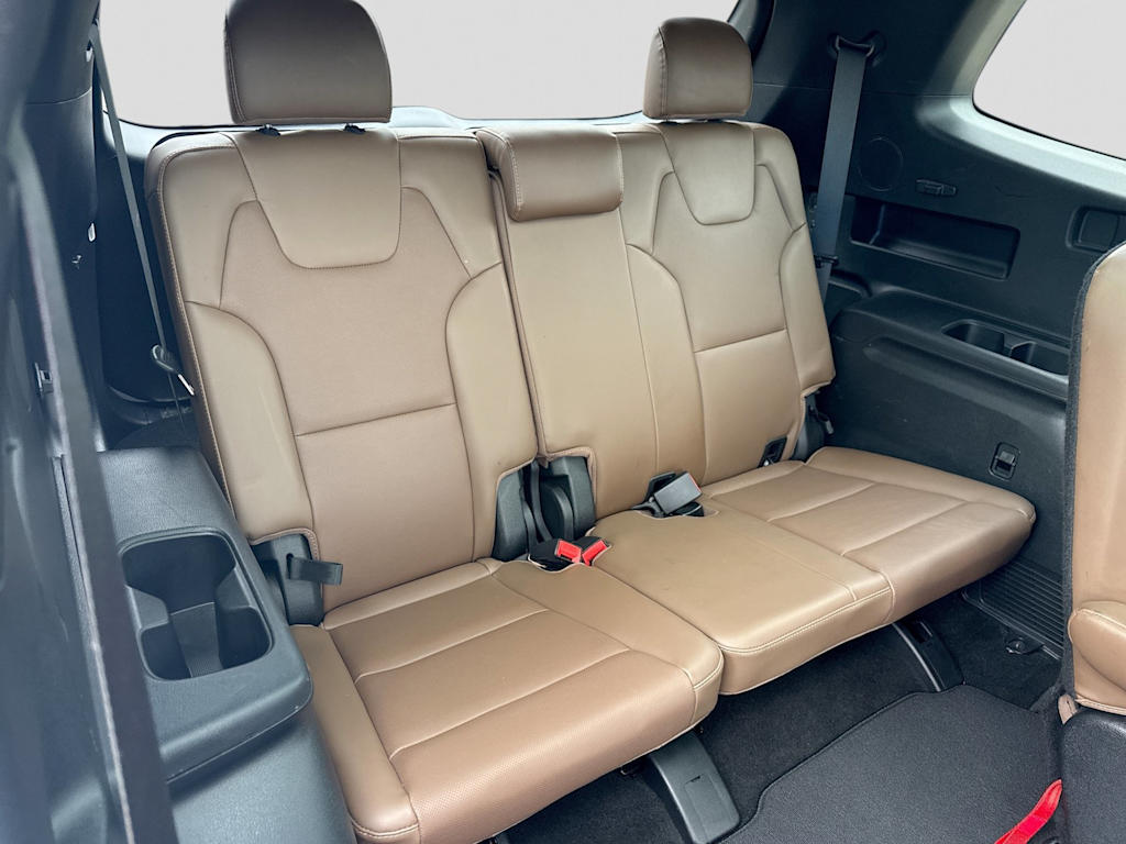 Thumbnail: 2020 Kia Telluride - 28