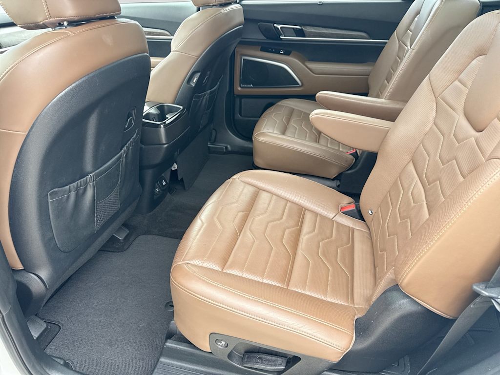 Thumbnail: 2020 Kia Telluride - 12
