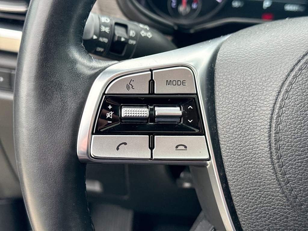 Thumbnail: 2020 Kia Telluride - 30
