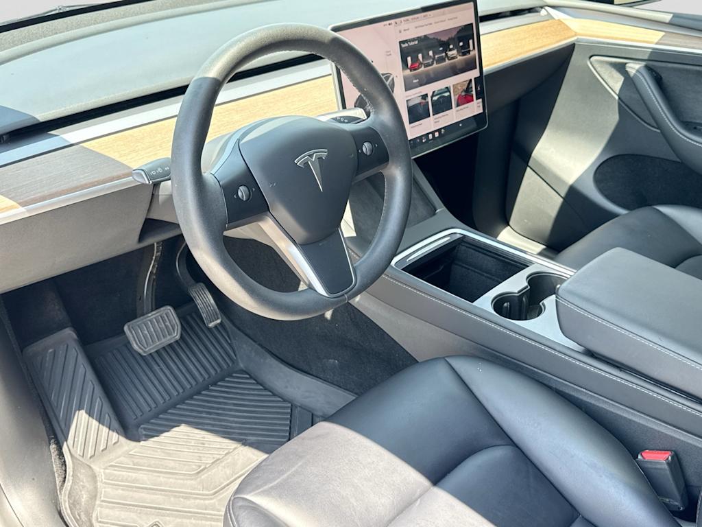 Thumbnail: 2023 Tesla Model Y - 2