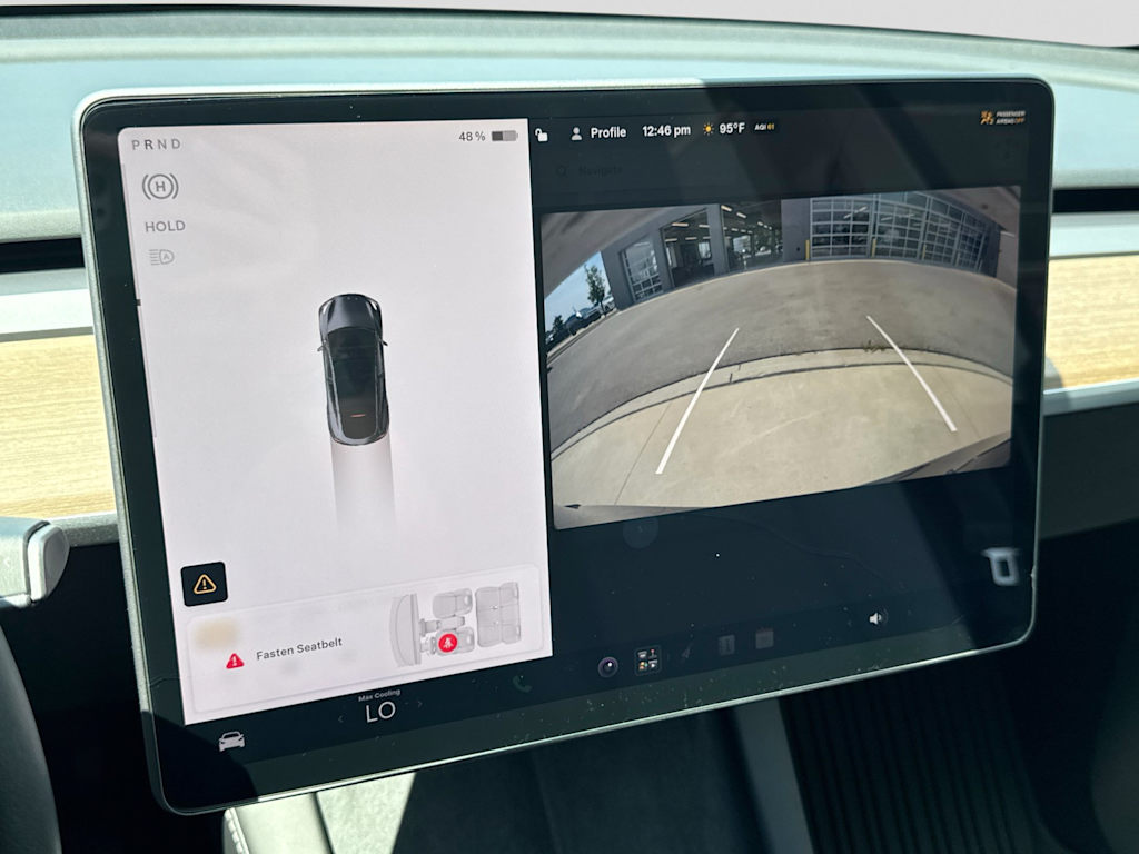Thumbnail: 2023 Tesla Model Y - 32