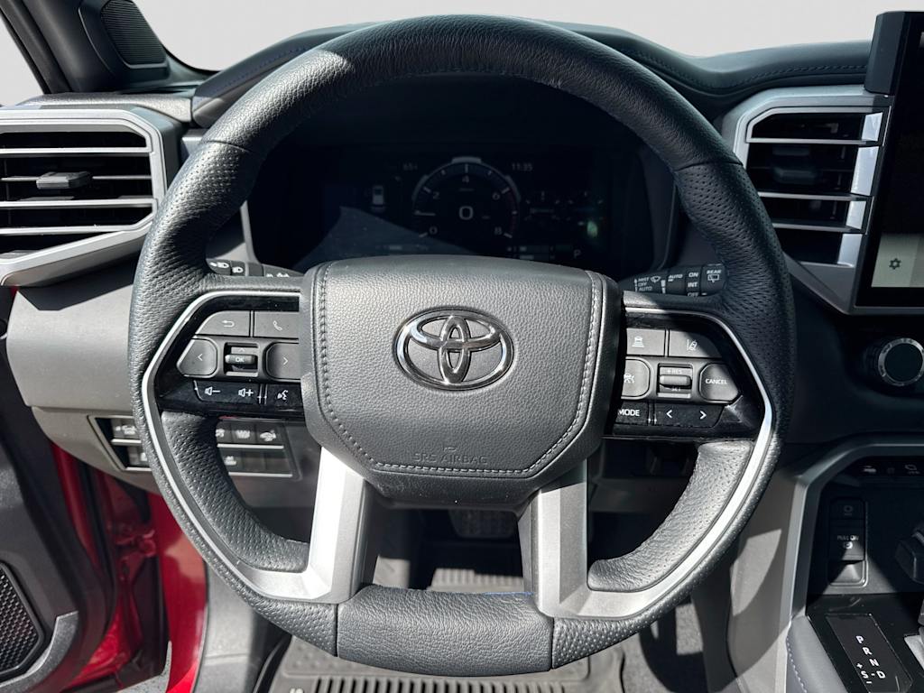 Thumbnail: 2023 Toyota Sequoia - 13