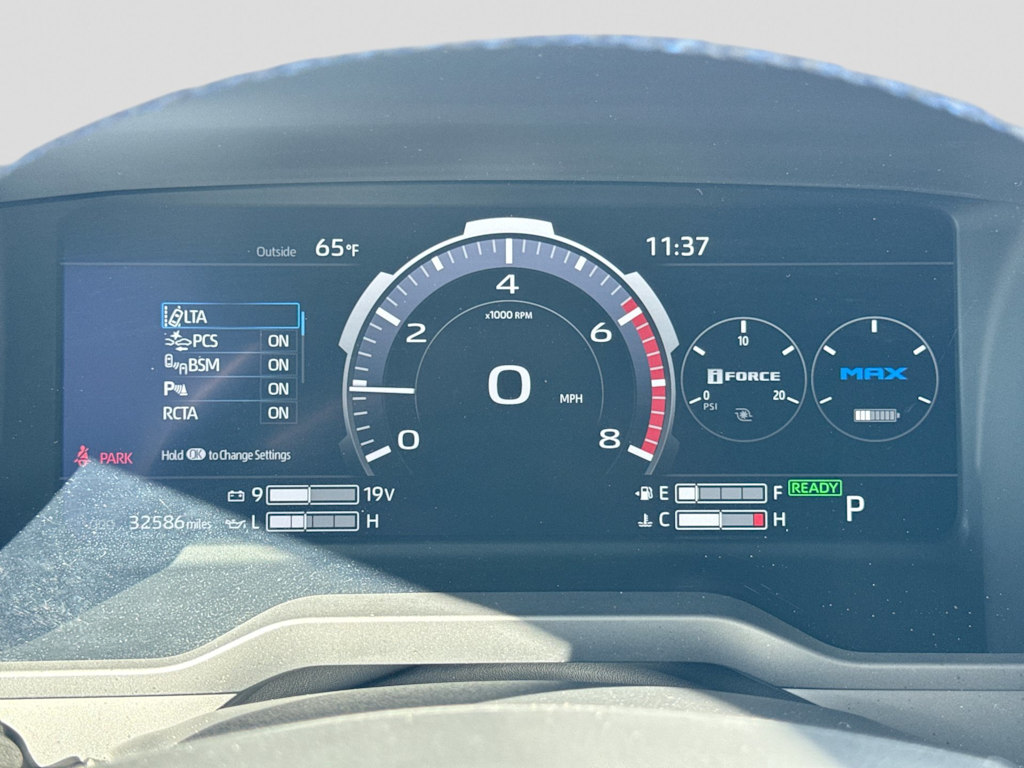 Thumbnail: 2023 Toyota Sequoia - 16