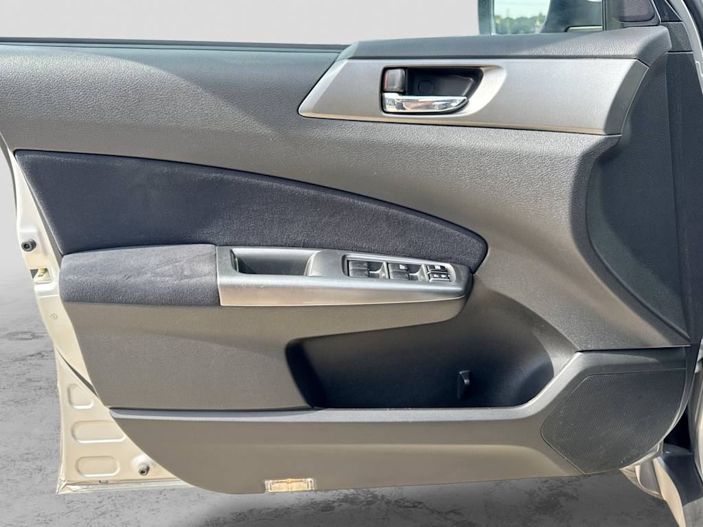 Thumbnail: 2011 Subaru Forester - 35