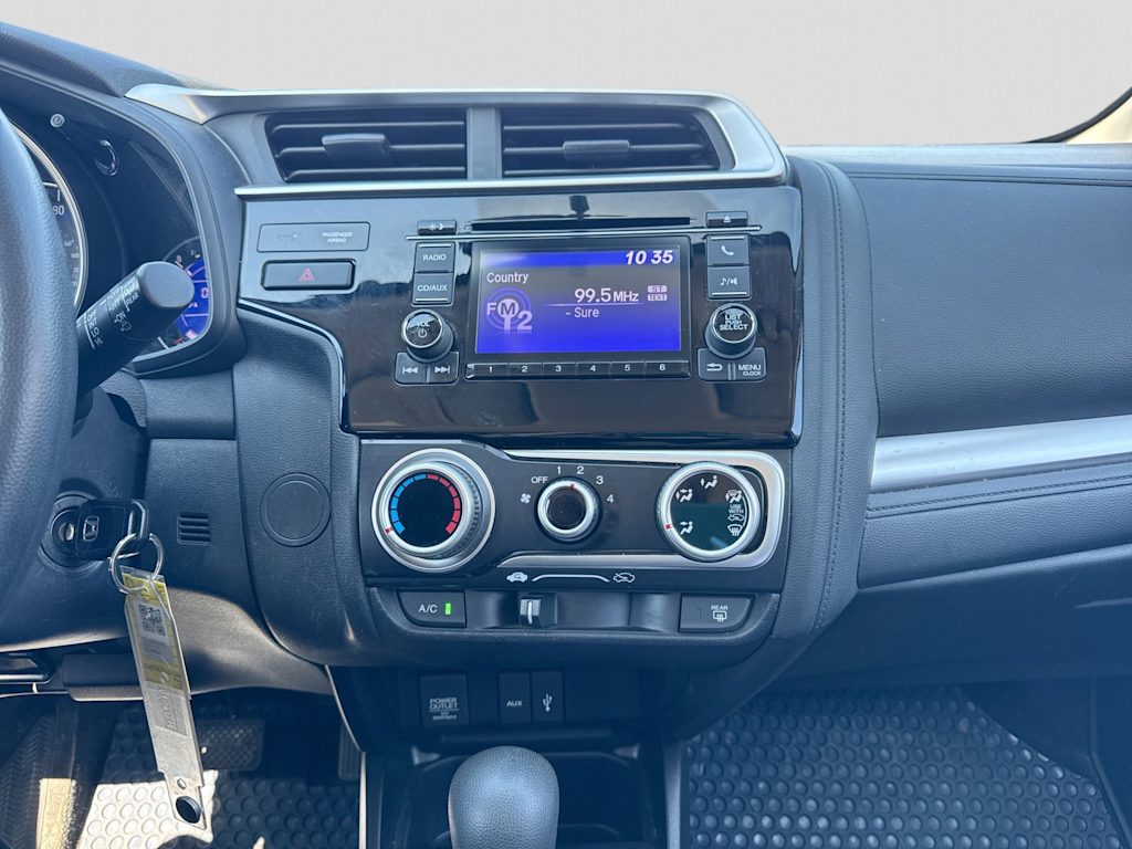 Thumbnail: 2016 Honda Fit - 14