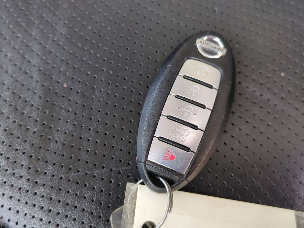 Thumbnail: 2019 Nissan Armada - 15