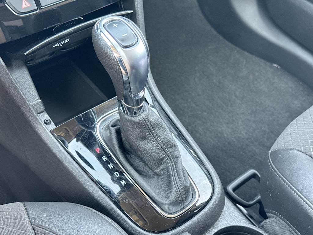 Thumbnail: 2018 Buick Encore - 14