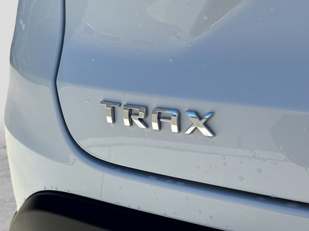 Thumbnail: 2024 Chevrolet Trax - 24