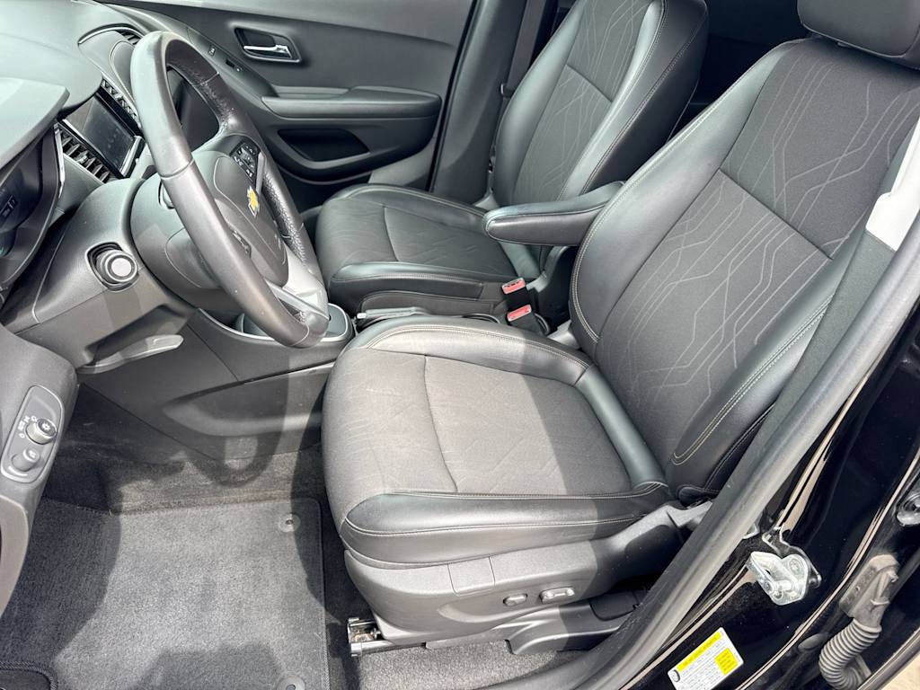 Thumbnail: 2020 Chevrolet Trax - 9