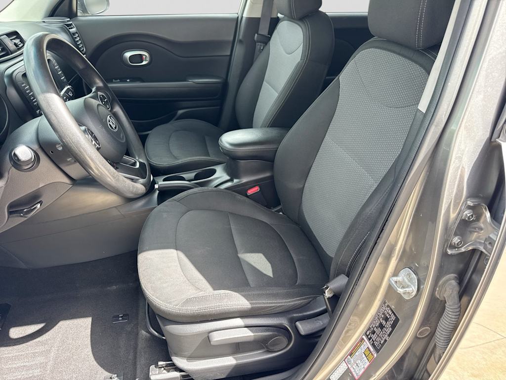 Thumbnail: 2018 Kia Soul - 10