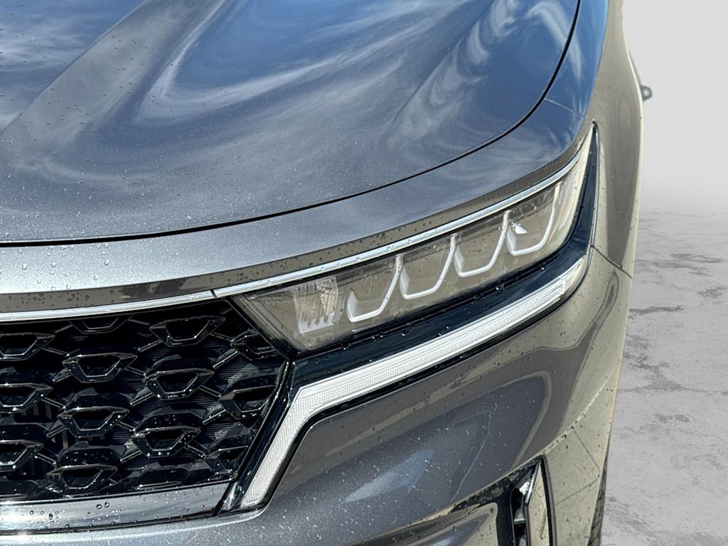 Thumbnail: 2023 Kia Sorento - 23