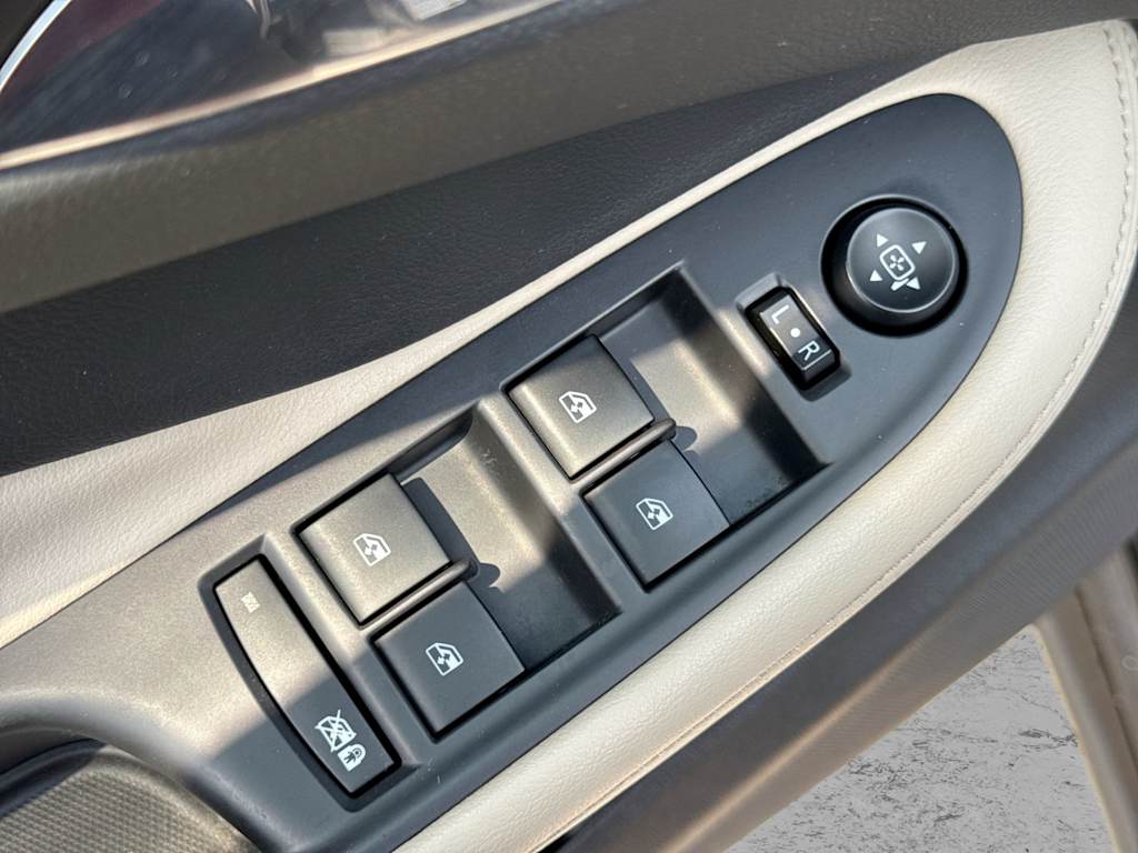Thumbnail: 2020 Buick Envision - 25