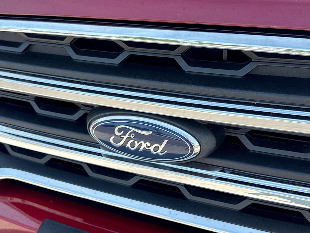 Thumbnail: 2019 Ford EcoSport - 6