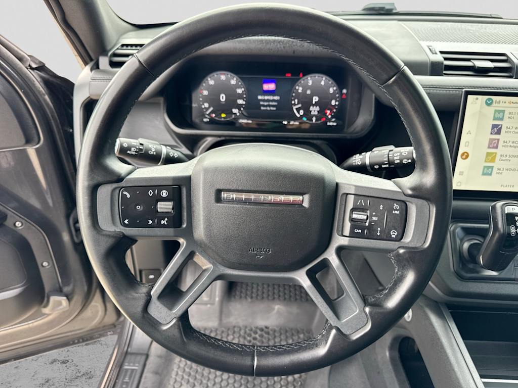 Thumbnail: 2025 Land Rover Defender - 12