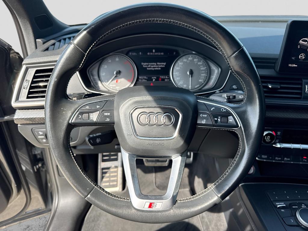 Thumbnail: 2018 Audi SQ5 - 13