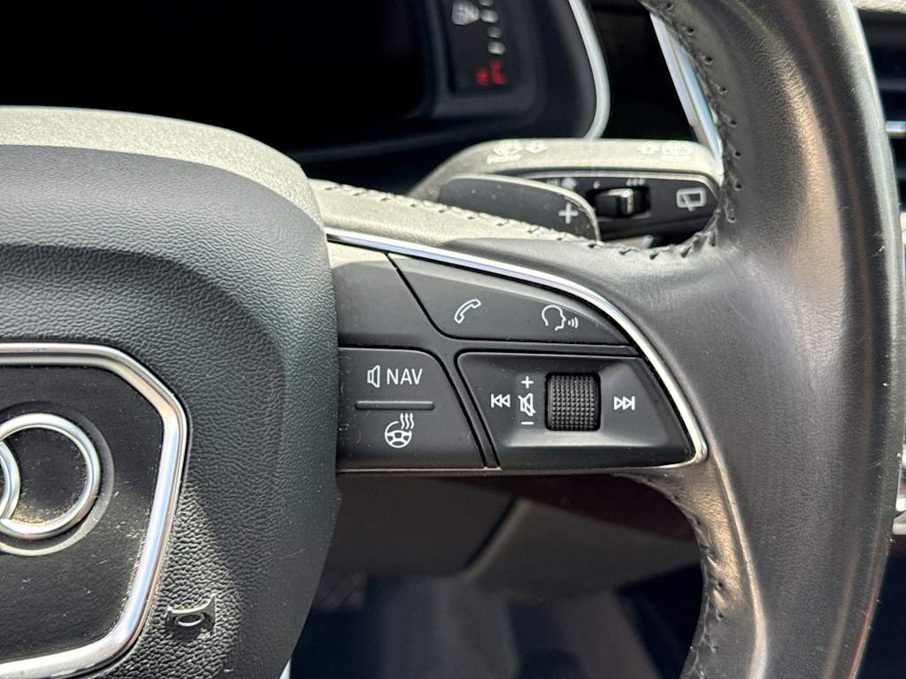 Thumbnail: 2018 Audi Q7 - 33