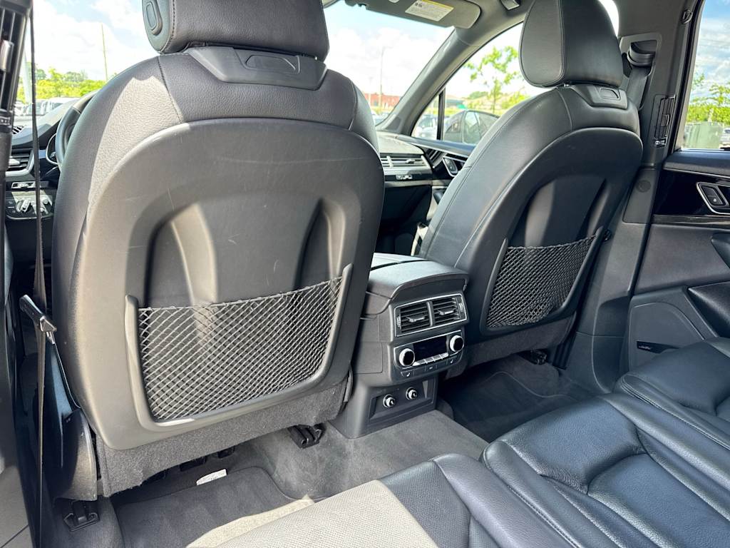 Thumbnail: 2018 Audi Q7 - 11