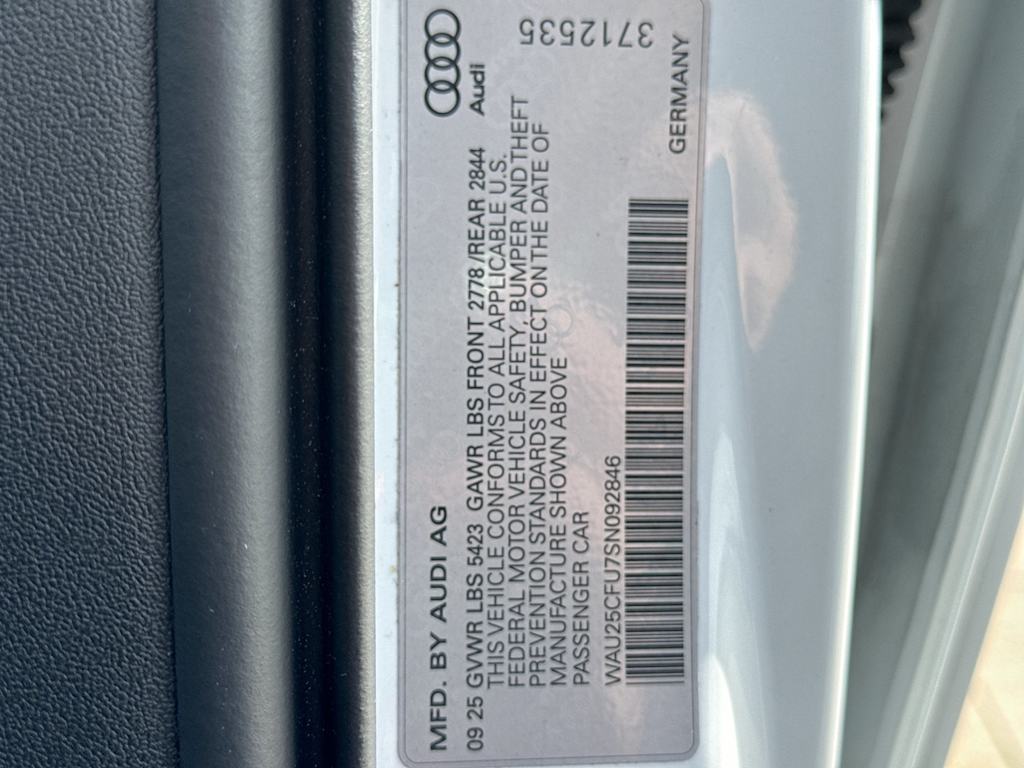 Thumbnail: 2025 Audi S5 - 18