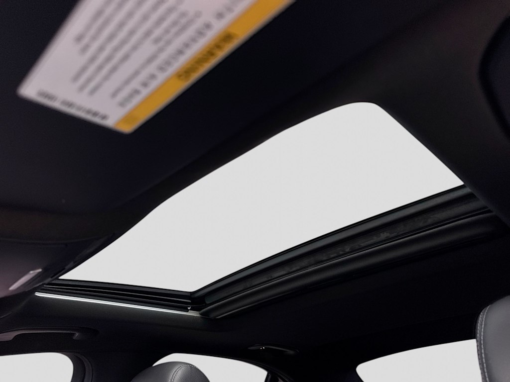 Thumbnail: 2020 Mercedes-Benz C-Class - 27