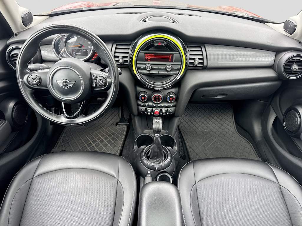 Thumbnail: 2015 MINI Cooper - 8