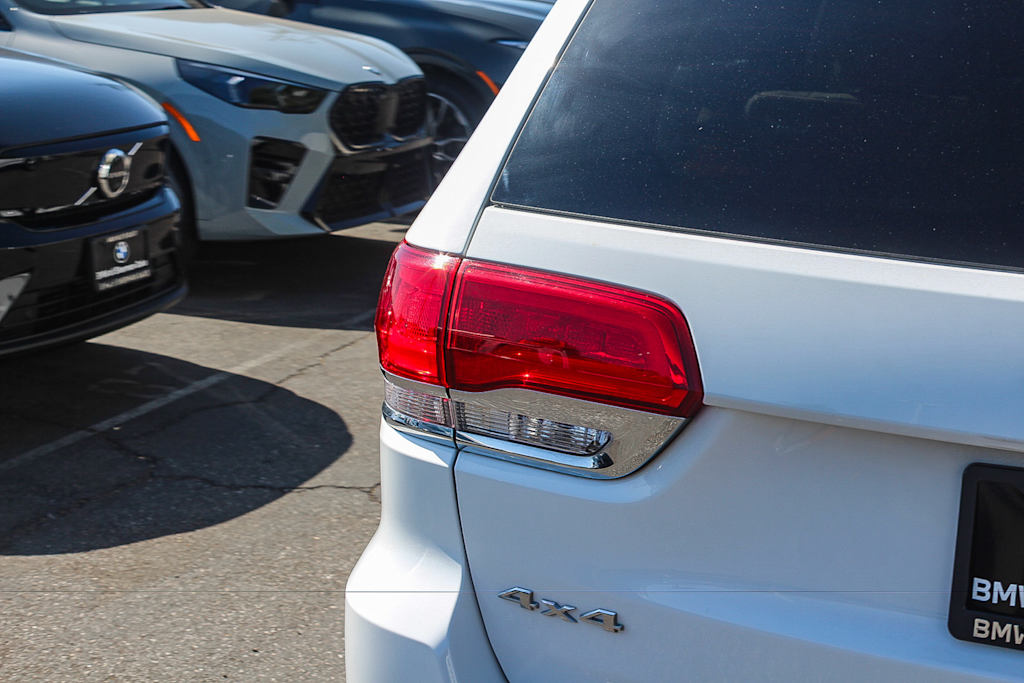 Thumbnail: 2021 Jeep Grand Cherokee - 20