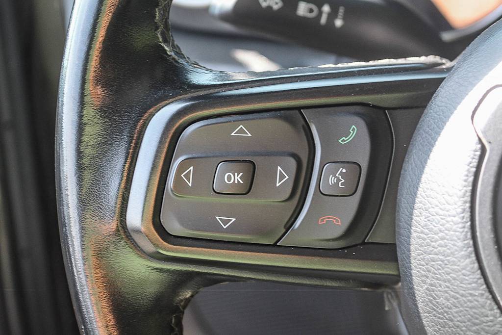 Thumbnail: 2020 Jeep Gladiator - 27
