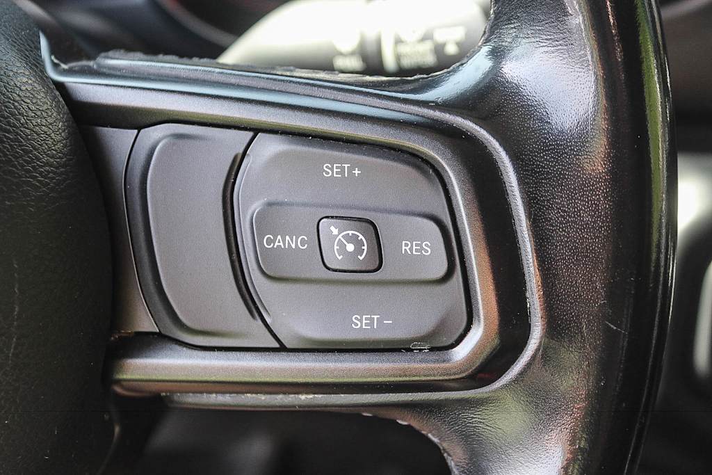 Thumbnail: 2020 Jeep Gladiator - 28