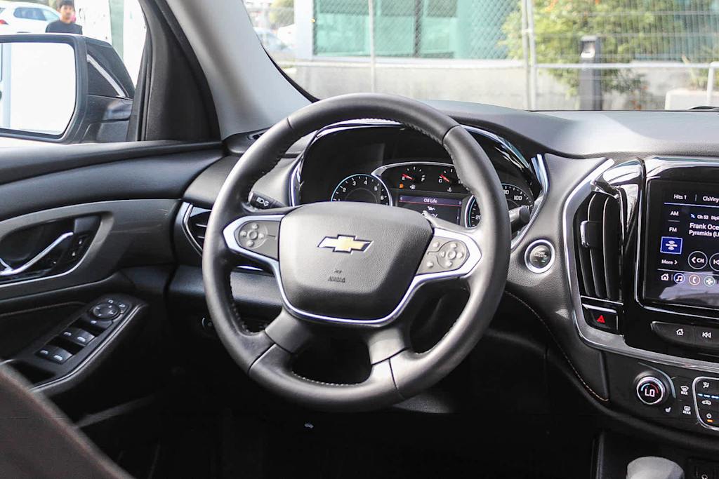 Thumbnail: 2021 Chevrolet Traverse - 9