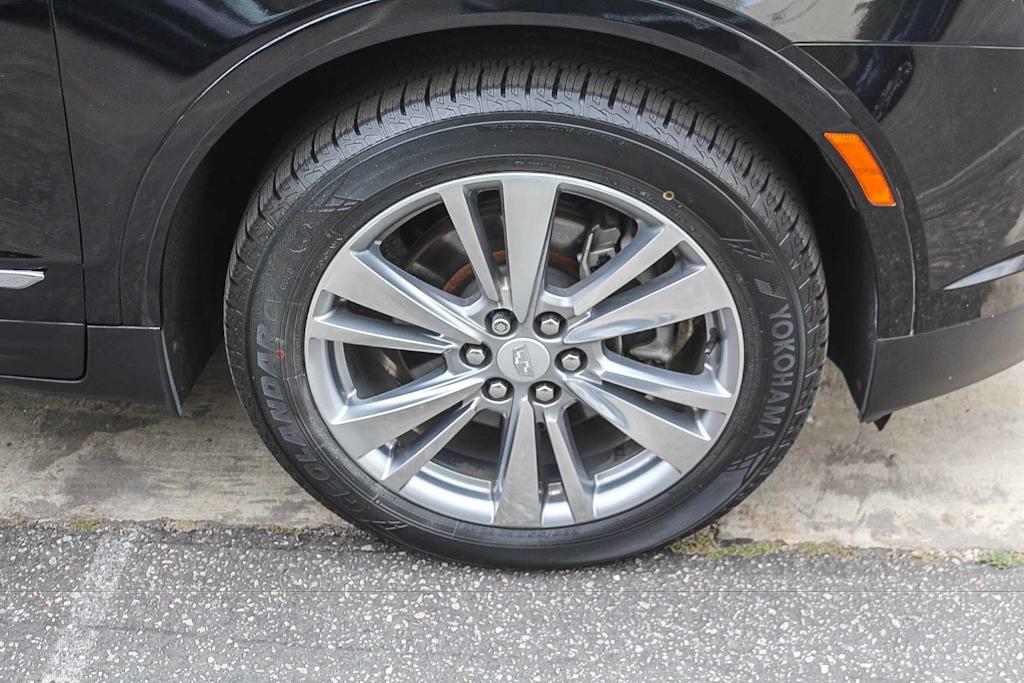 Thumbnail: 2024 Cadillac XT5 - 21