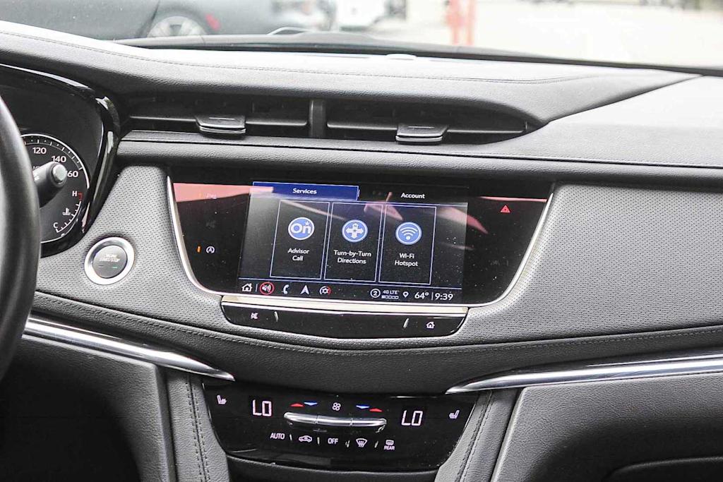 Thumbnail: 2024 Cadillac XT5 - 12