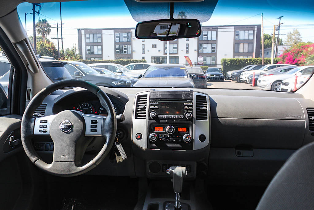 Thumbnail: 2014 Nissan Frontier - 2