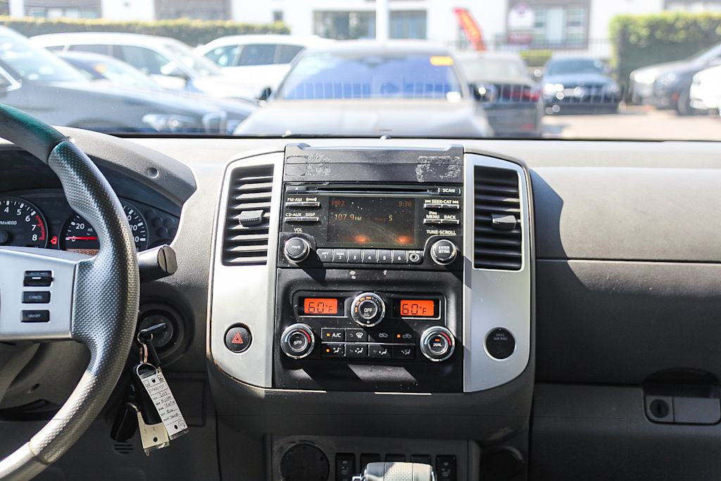 Thumbnail: 2014 Nissan Frontier - 13