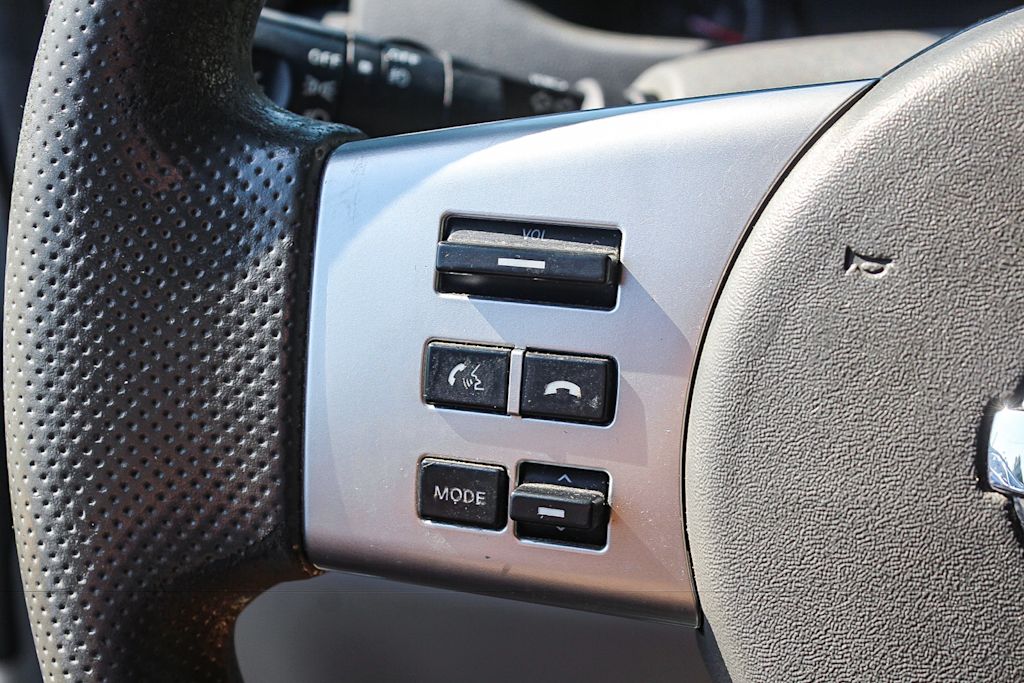 Thumbnail: 2014 Nissan Frontier - 24