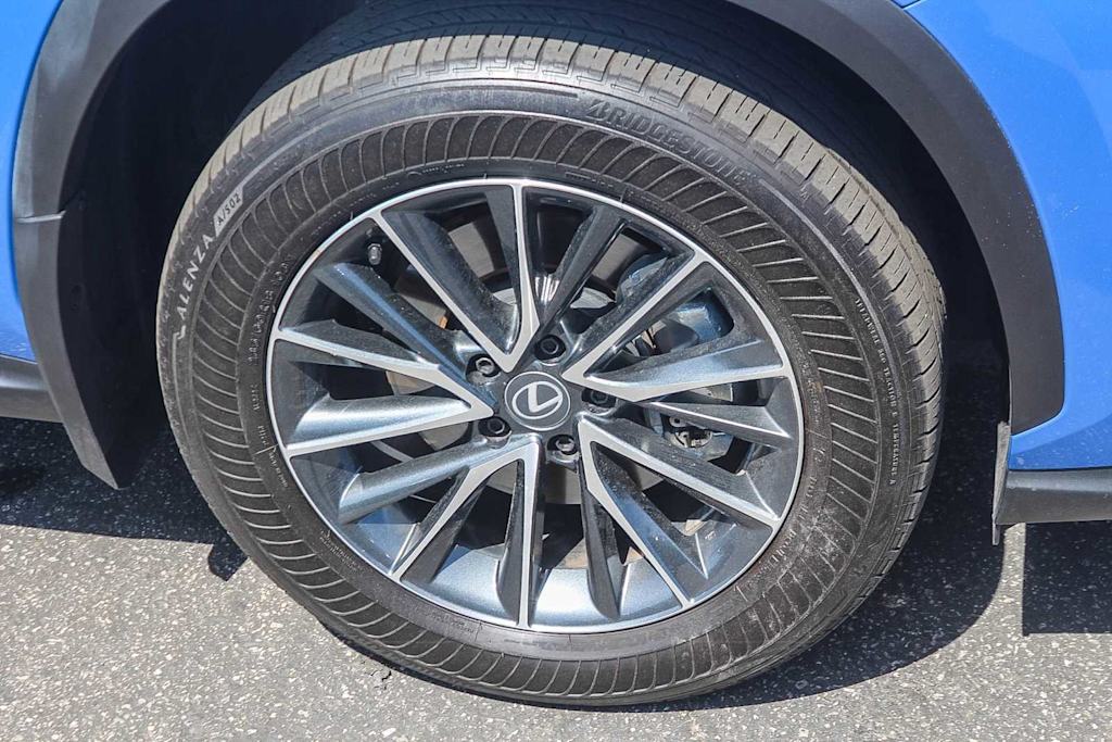 Thumbnail: 2025 Lexus ES - 20