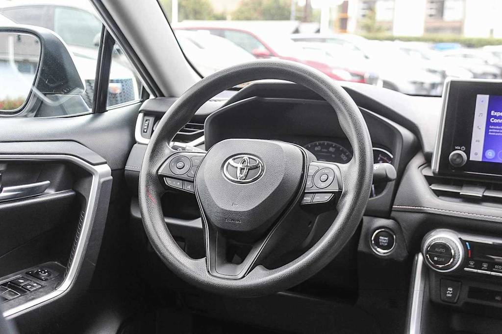 Thumbnail: 2023 Toyota RAV4 - 9
