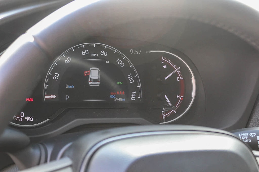 Thumbnail: 2024 Toyota RAV4 - 16