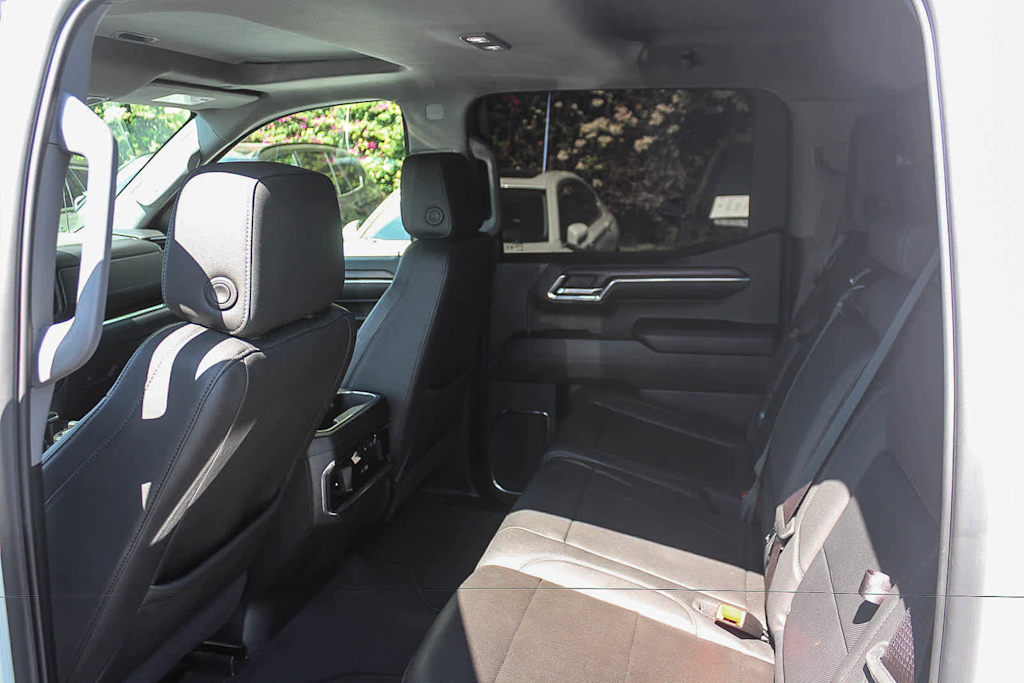 Thumbnail: 2024 GMC Sierra 1500 - 11