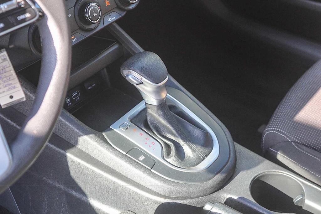 Thumbnail: 2020 Kia Forte - 14