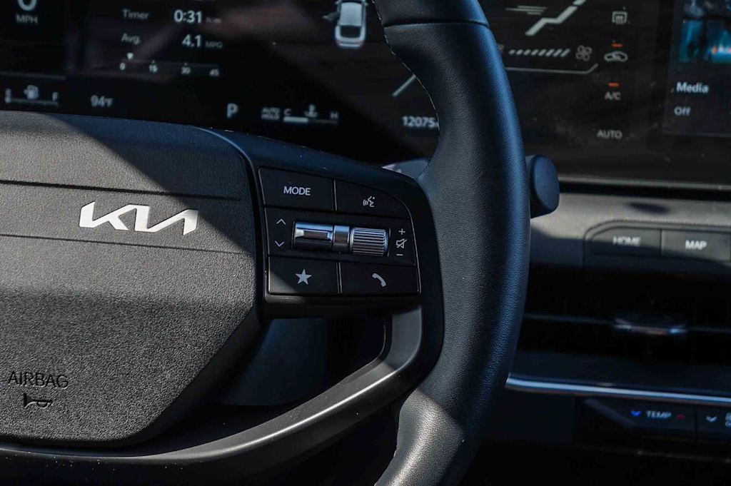 Thumbnail: 2025 Kia K4 - 24