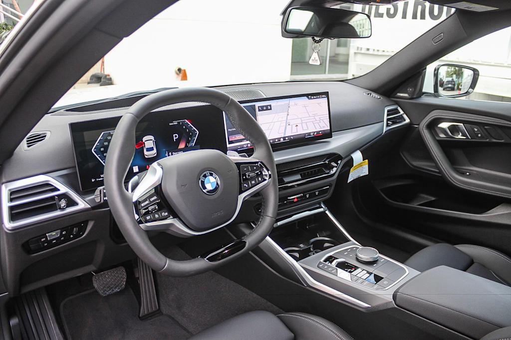 Thumbnail: 2026 BMW 2 Series - 11