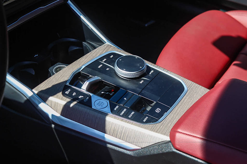 Thumbnail: 2025 BMW 3 Series - 14