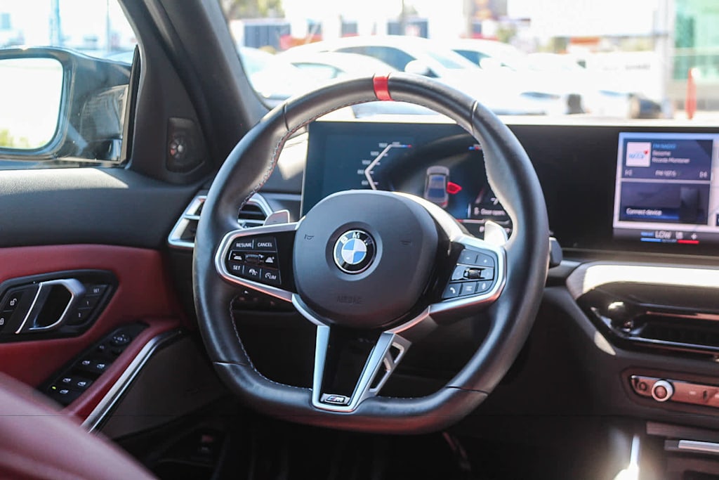 Thumbnail: 2025 BMW 3 Series - 9