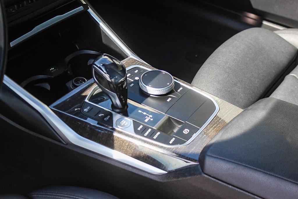Thumbnail: 2019 BMW 3 Series - 14