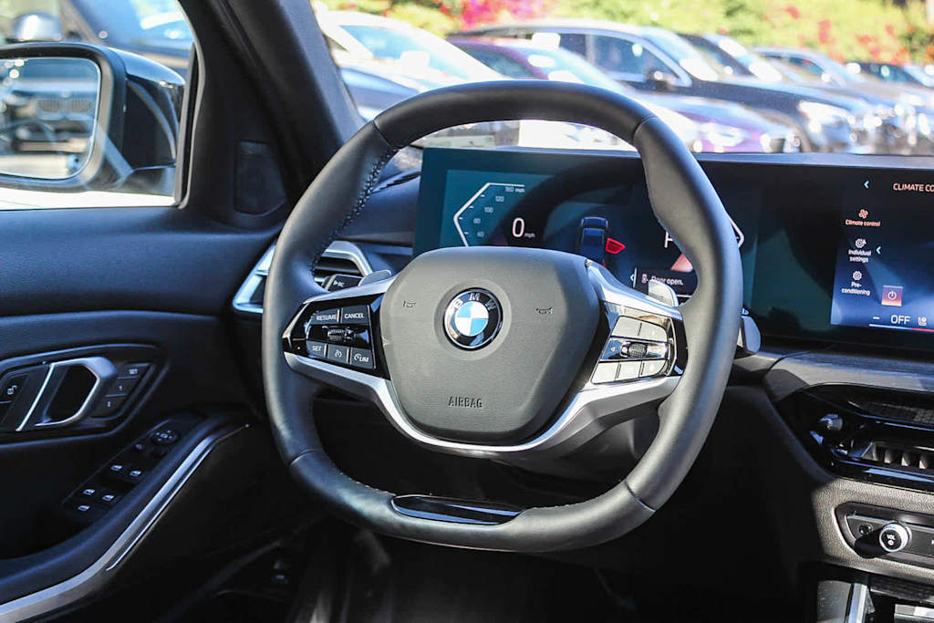 Thumbnail: 2025 BMW 3 Series - 9