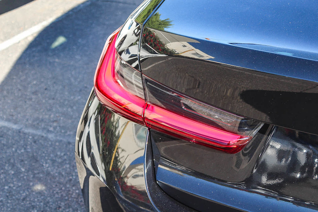 Thumbnail: 2025 BMW 3 Series - 6