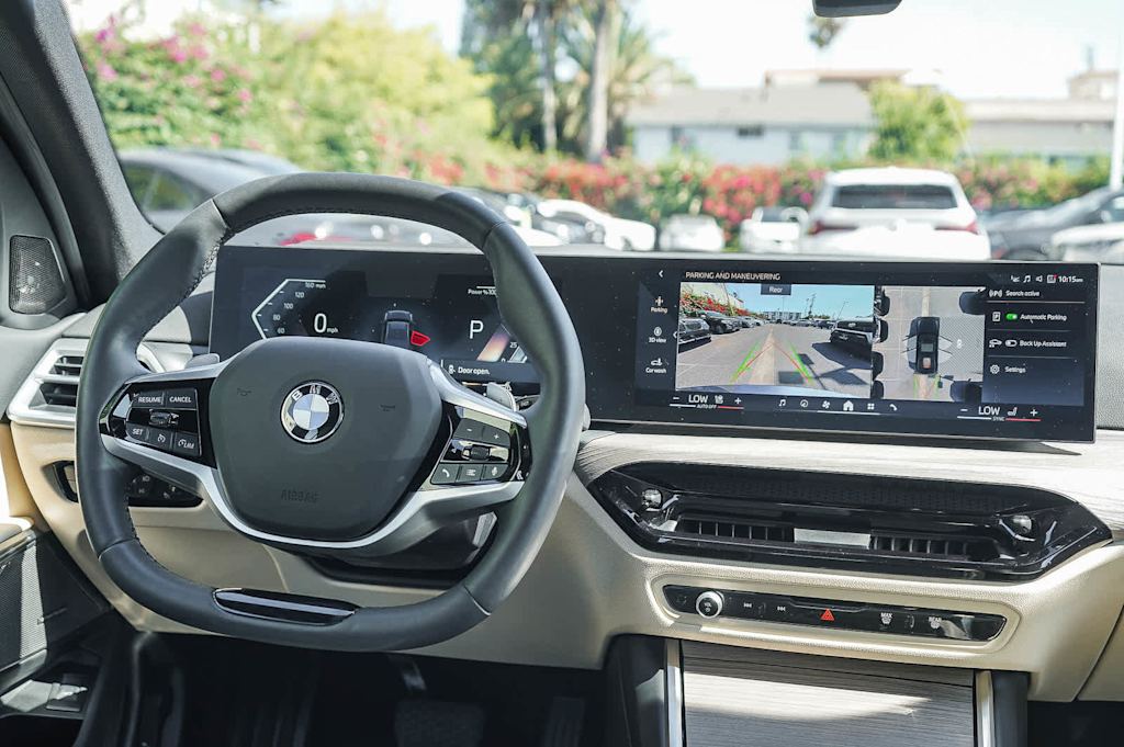 Thumbnail: 2026 BMW 3 Series - 8